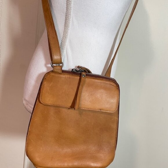 Latico Leather Lucy Cognac Crossbody Great Condition - Picture 6 of 6